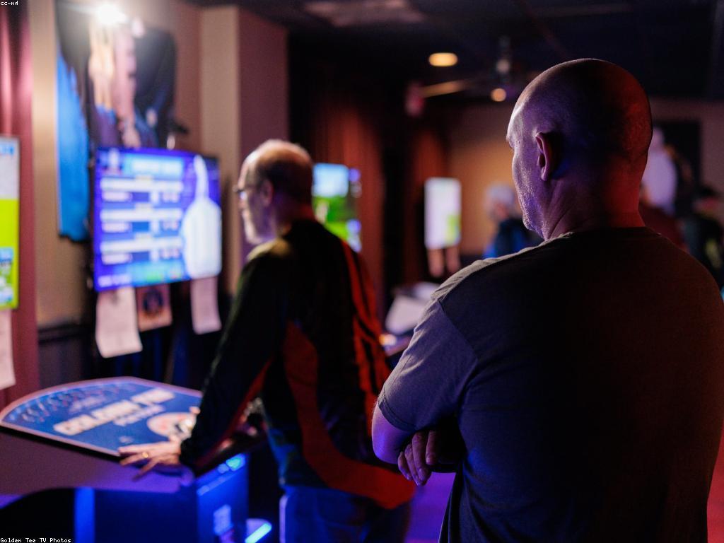 យុទ្ធសាស្ត្រលេង LV855